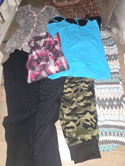 Womens clothes size L/XL