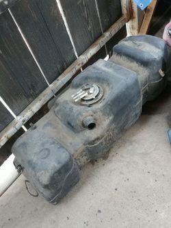 Chevy gas tank for 99-06 Silverado, pump is no good