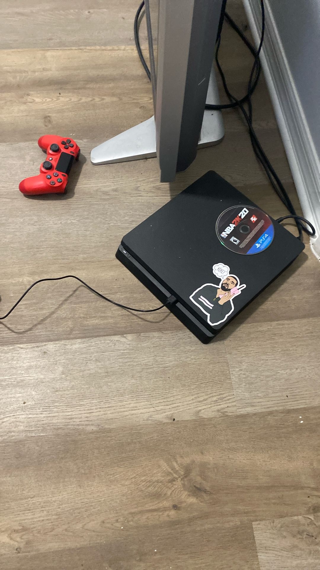 PS4 1 Controller And Games