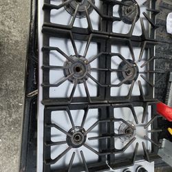 VIKING 5 BURNER GAS COOK TOP