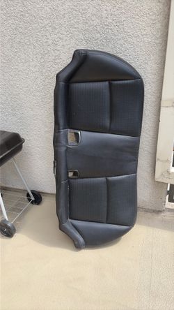 Q50 seat