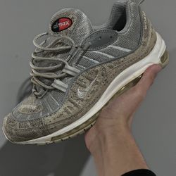 Supreme AirMax