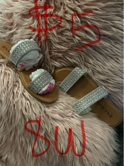 Sandals / sandalias