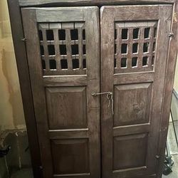 Armoire