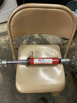 Air Actuated Hydraulic pump And Puller