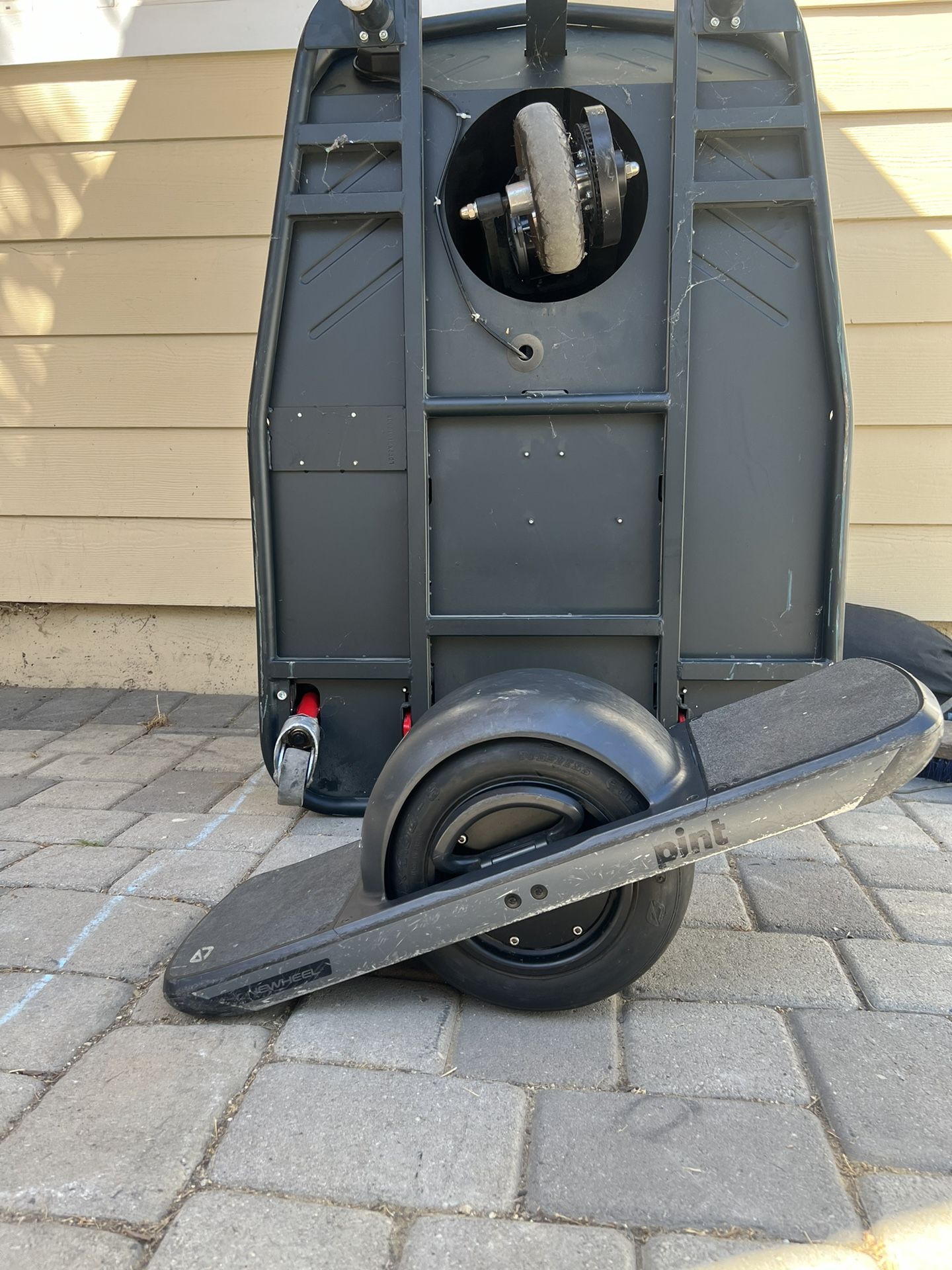 Onewheel Pint