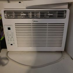 AC Window Unit