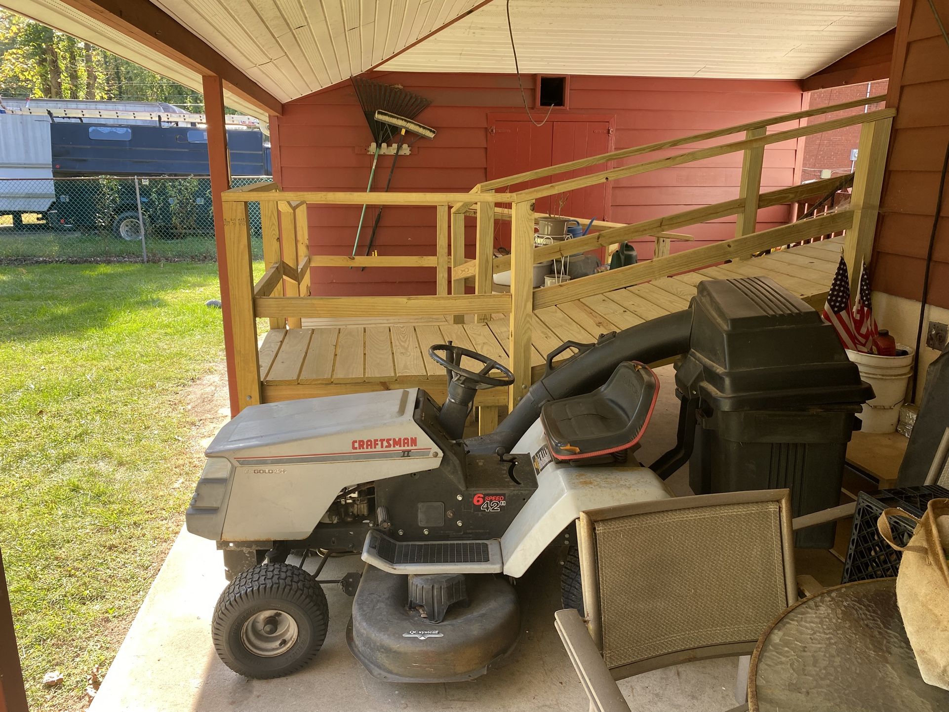 Craftsman Riding Lawnmower I/C GOLD
