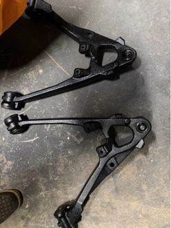 07-16 Chevy gmc lower control arms