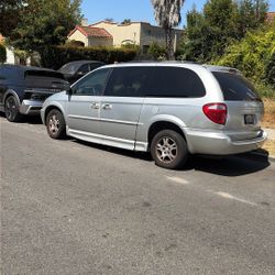2001 Dodge Caravan 