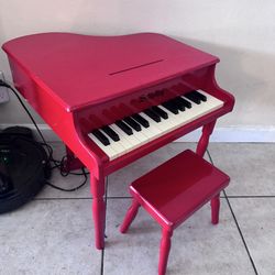 Little Play Piano