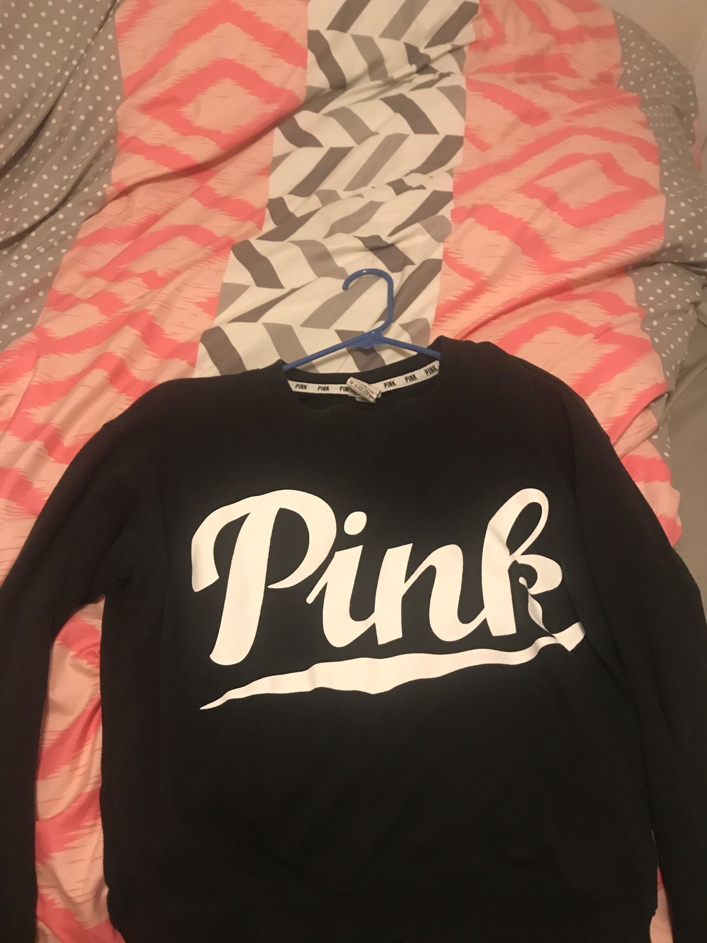 Pull over hoodie from pink