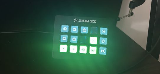 Stream Deak