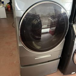 Whirlpool Washer Machine W/pedestal Used 