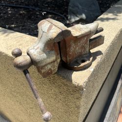 Rock Island Vise