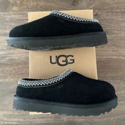 Ugg Tasman Women’s Size 7