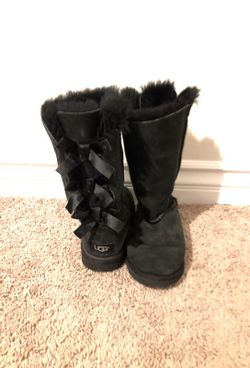 Black uggs