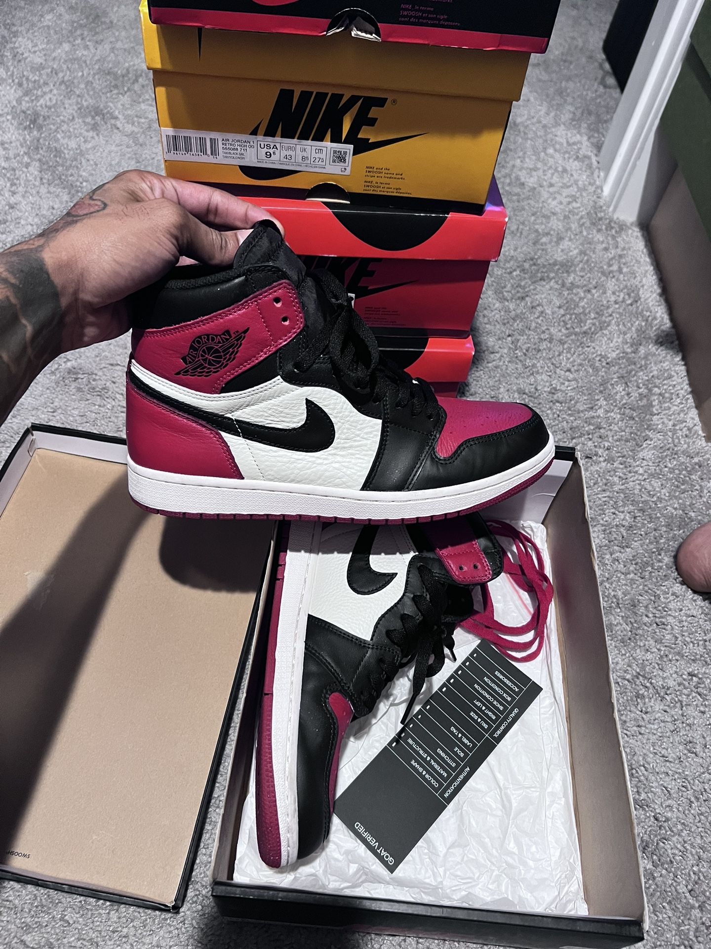 Box Jordan Bred Toe 1s Jordan Bred Toe 1s Size M