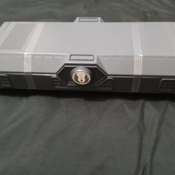 Disney Park Star Wars Galaxy's Edge Stellan Gios Legacy Lightsaber Hilt New 2025