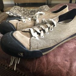 Men’s Tennis Shoes Size 11 