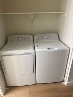 Hotpoint Washer and Dryer Set