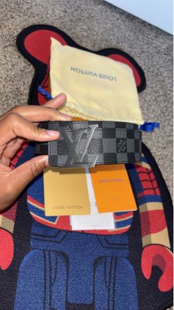 Louis Vuitton Belt Size - 32