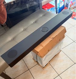 LG S80TY Premium Soundbar + Wireless Subwoofer | Dolby Atmos | DTS:X | 580W | 3.1.3ch Home Theater