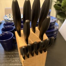 Chefmate Knife Set And Block