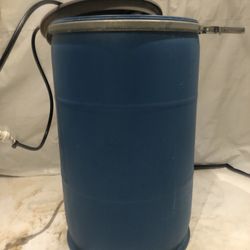 5 Gallon Rain Barrel With 500 GPH Water Pump