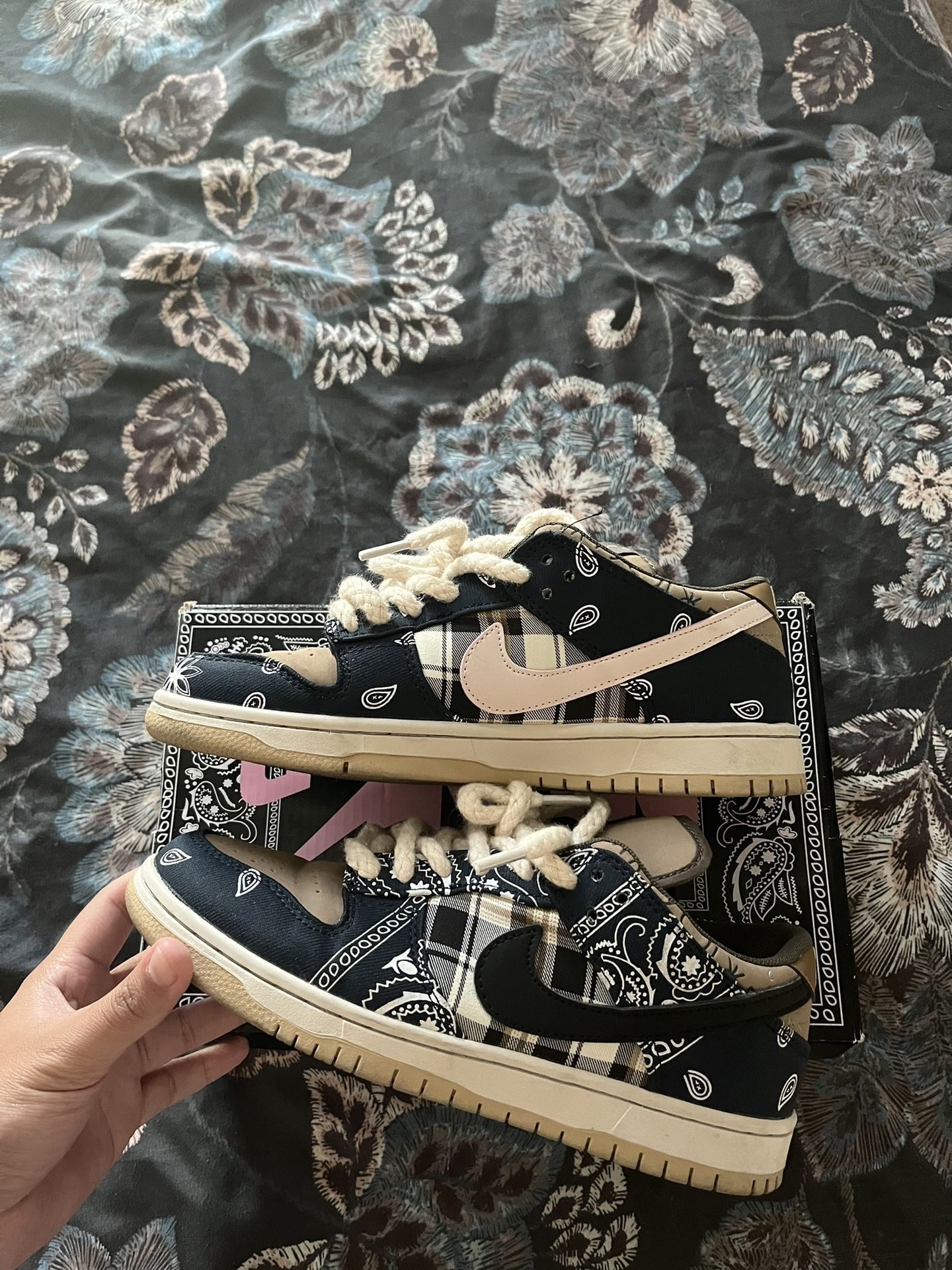 Travis Scott Cactus Jack SB Dunk Lows Size 7 Men