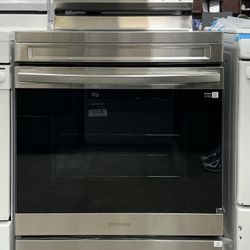 SAMSUNG 30 inch 5 burners 6.3 cu. ft. Freestanding Electric Range w/Convection Oven