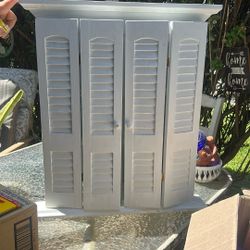    Farmhouse window-style mirror