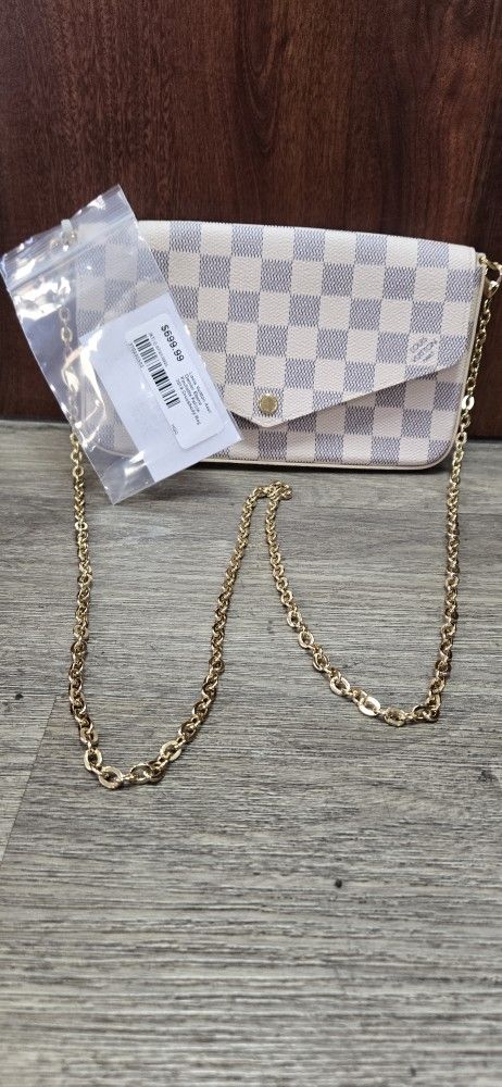 LOUIS VUITTON CROSSBODY PURSE