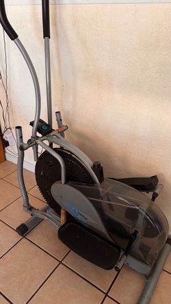 Exercise machine Elliptical style