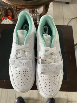 NEW 6.5  NIKE