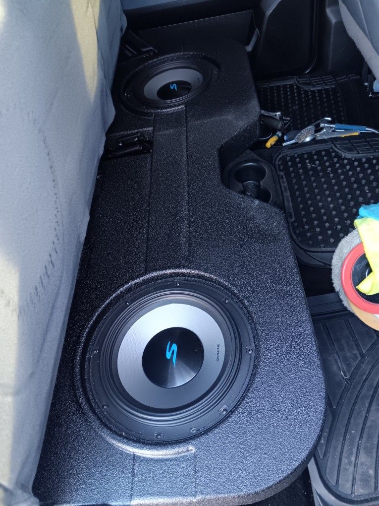 Alpine Type S 2017 Ram Ported Sub Box