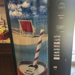 2 vending machines 1 soda and 1 snack machine selling pair price is for both *read