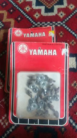 SCREW-IN CARBIDE STUDS