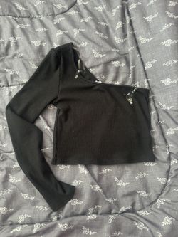 Black Top One Side Off The Shoulder Long Sleeve Size S