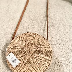 Mavis Round Ratton Crossbody   