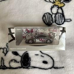 Nissan Hello Kittie Limited Edition 500
