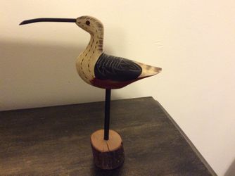 Hand carved birds $25.00 EACH