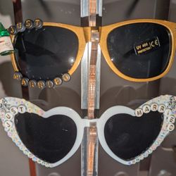Bride And Groom Just Married Sunglasses