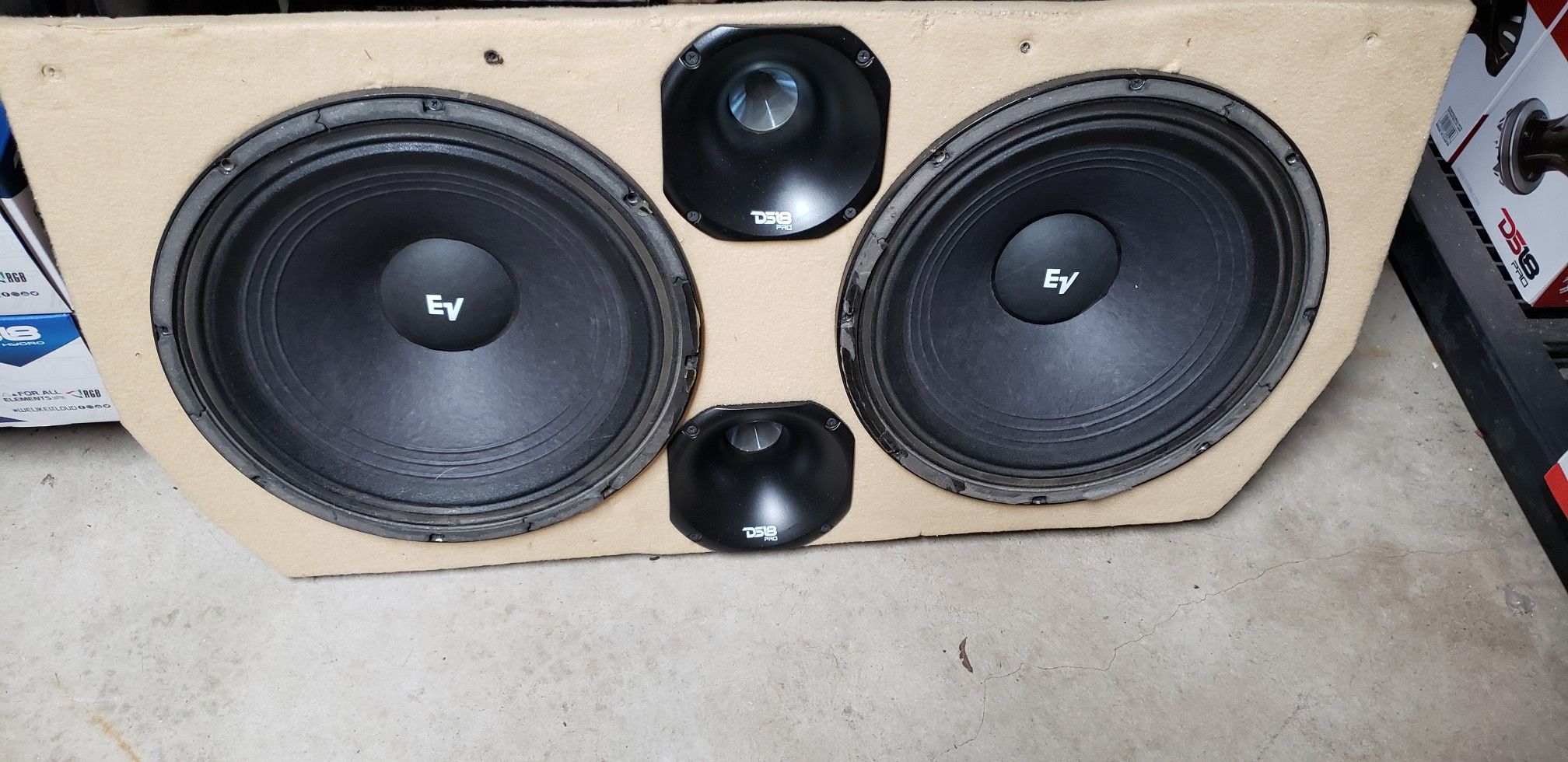 15" ev speakers
