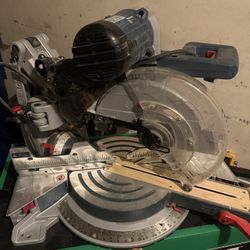 Bosch 12 in miter saw