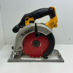 Dewalt 20v Circular Saw 211518/11