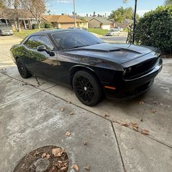 2019 dodge challenger