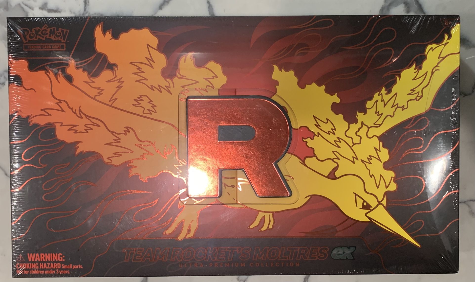 Team Rocket Moltres Ex Ultra-Premium Collection