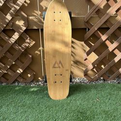 Magneto Skateboard 