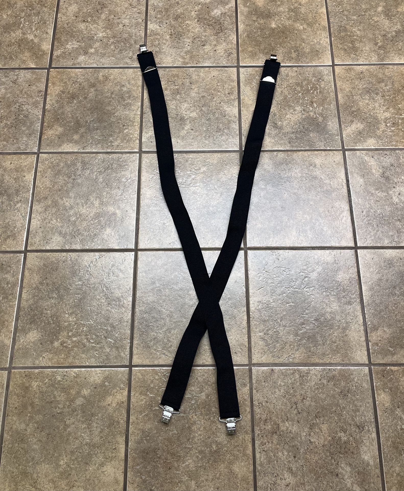 Like New Men's Black Stretchy Suspenders